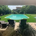 Vakantiehuis Le Clos Lagrange 10 Personnes Varaignes