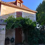 Le Clos Lagrange 10 Personnes Vakantiehuis Varaignes