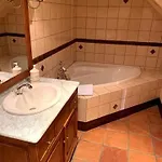 Vakantiehuis Le Clos Lagrange 10 Personnes Varaignes