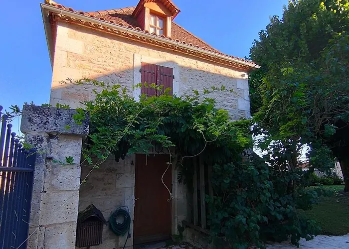 Le Clos Lagrange-10 Pers-piscine Privée Casa vacanze Varaignes